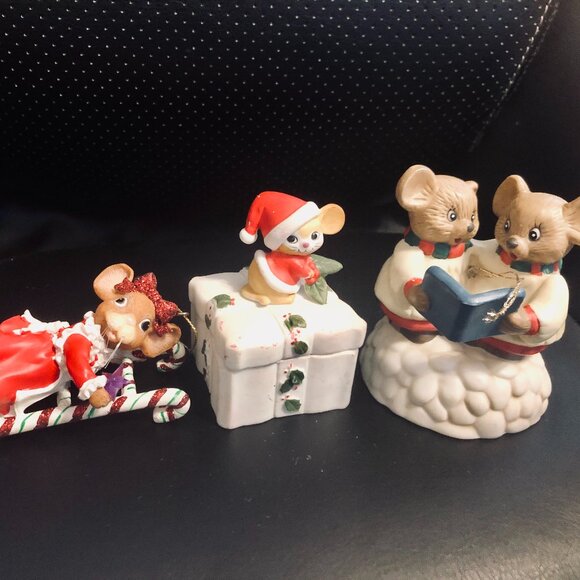 Lot 3 Christmas Mouse Decor Carolers Lefton Taiwan Figurine Musical Village - Picture 1 of 8